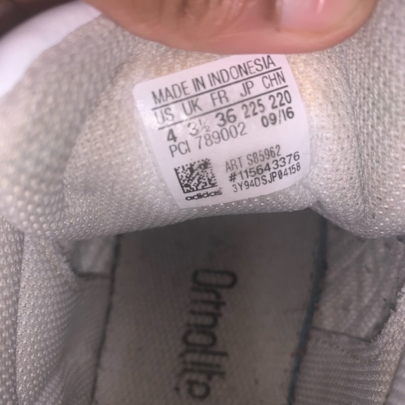 Adidas shell tops - Picture 4 of 4